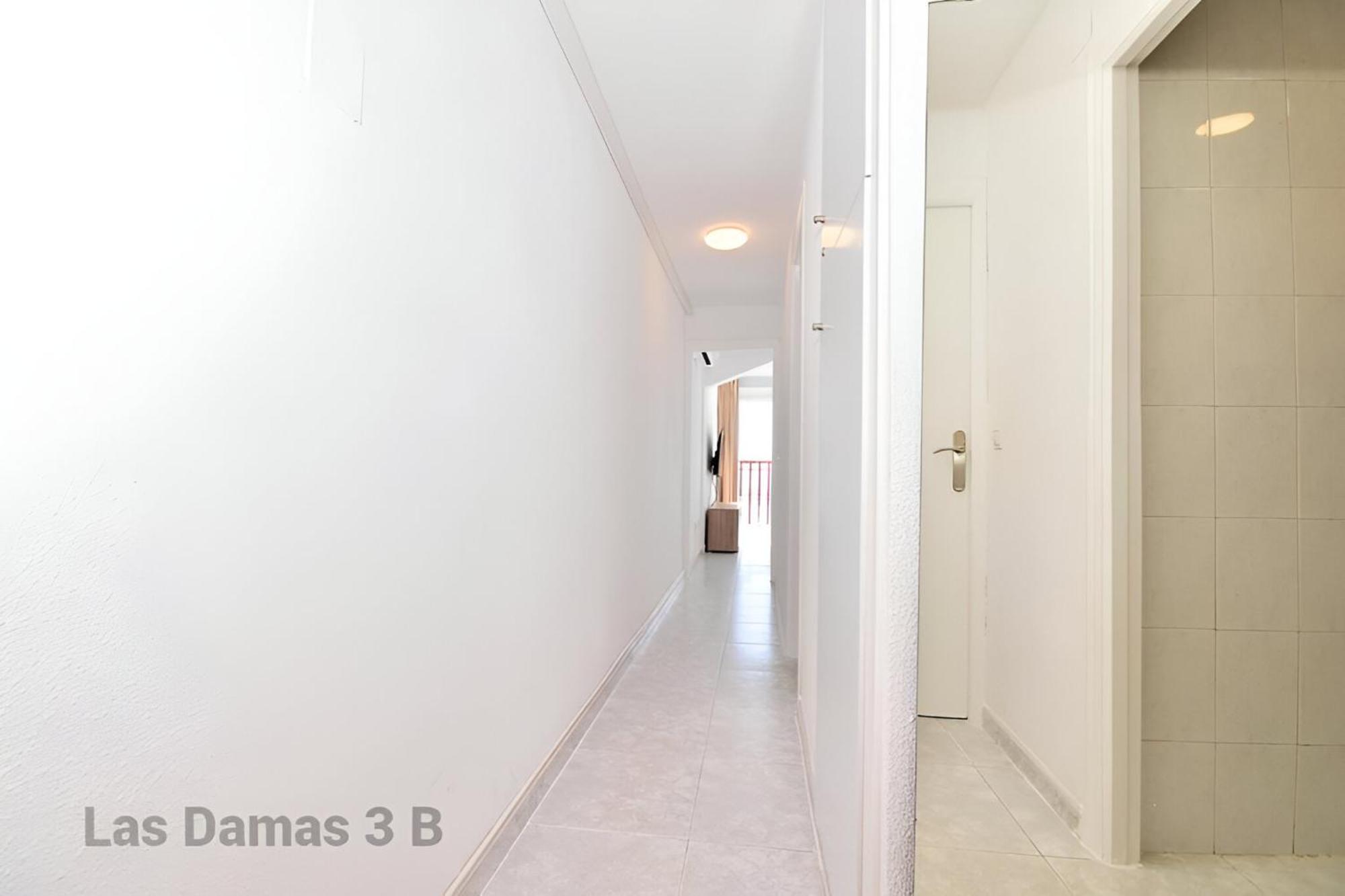 Las Damas 3B Beach Front - Pool & Parking Бенидорм Екстериор снимка